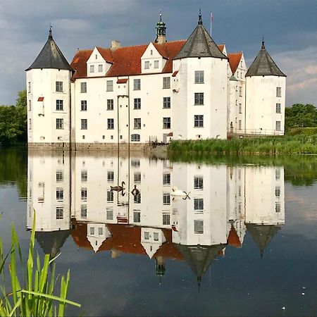 Ferienwohnung Skowronek Am Kurpark グリュックスブルク エクステリア 写真